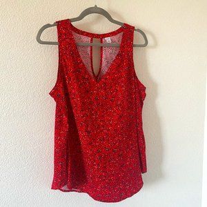 Old Navy Relaxed Cut-Out Back V-Neck Tank
